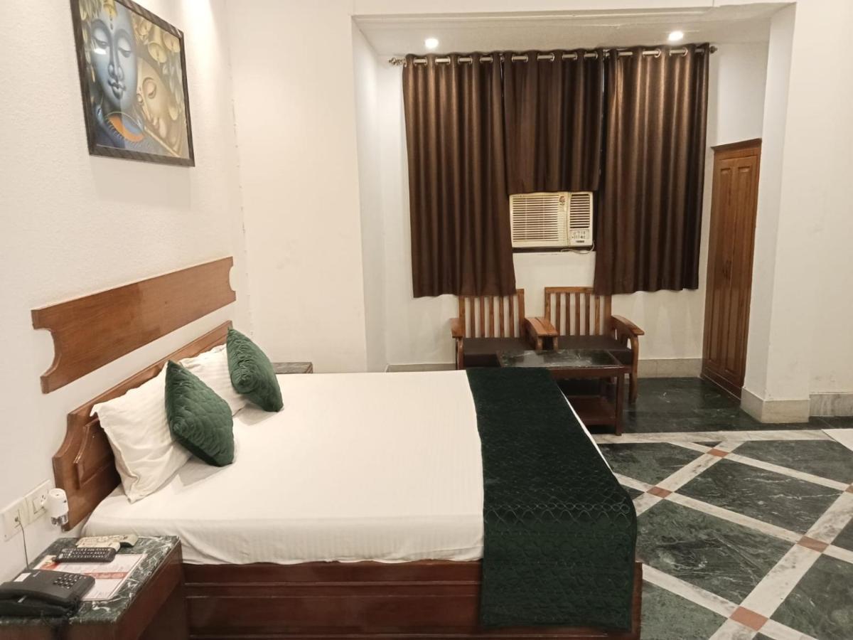 Ananda Krishna Van Vrindavan Exterior photo